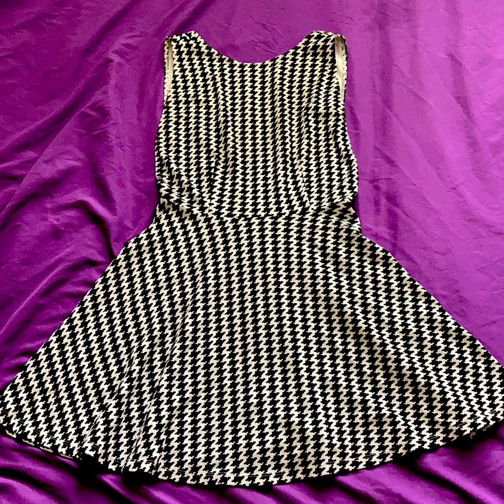 American Apparel Houndstooth Mini Skater Dress